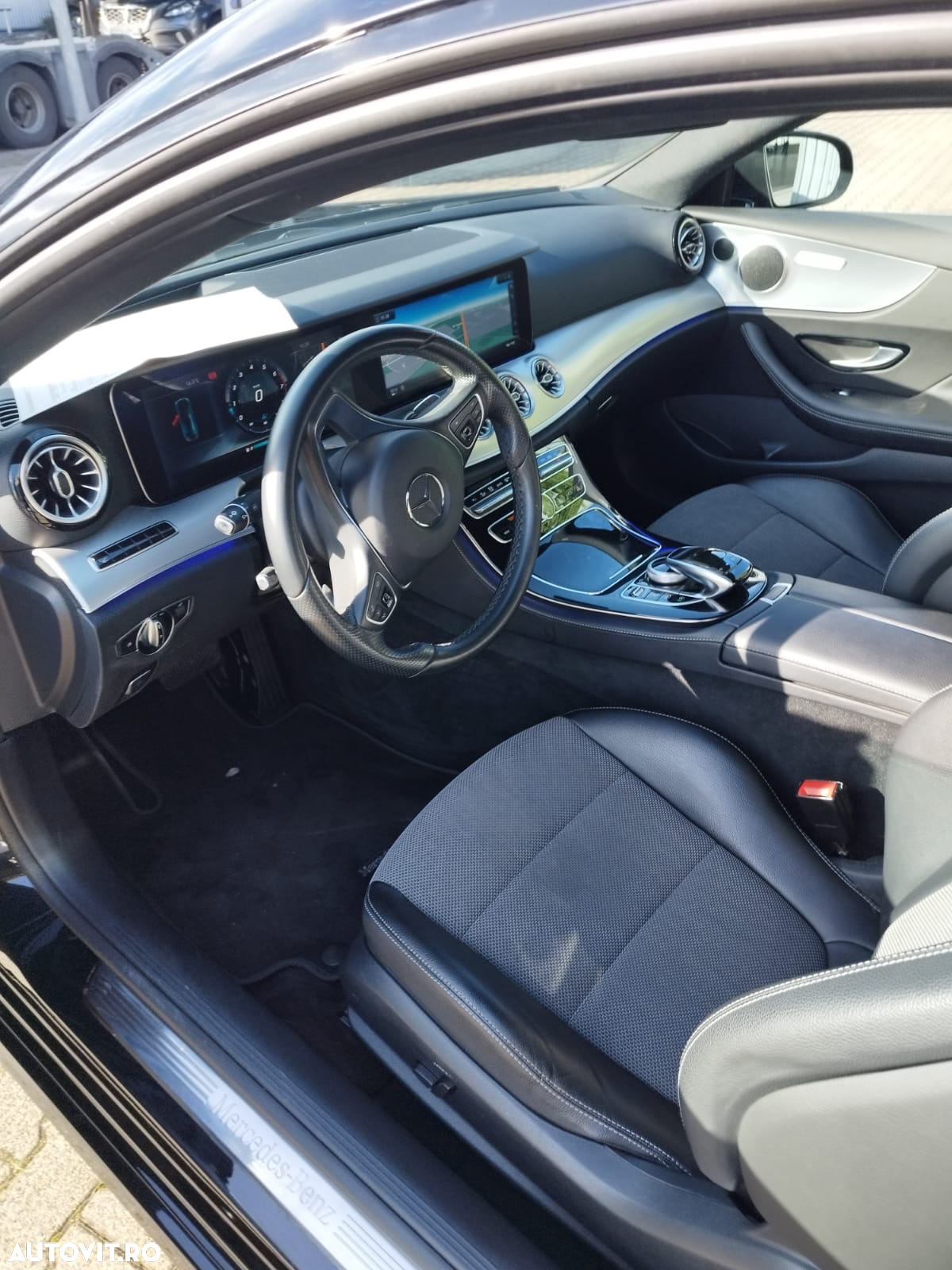 Mercedes-Benz E 200 Coupe Aut. - 6