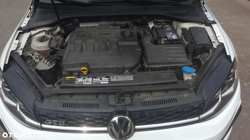 Volkswagen Golf 2.0 TDI BMT GTD DSG - 12