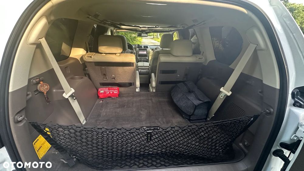 Lexus GX - 9