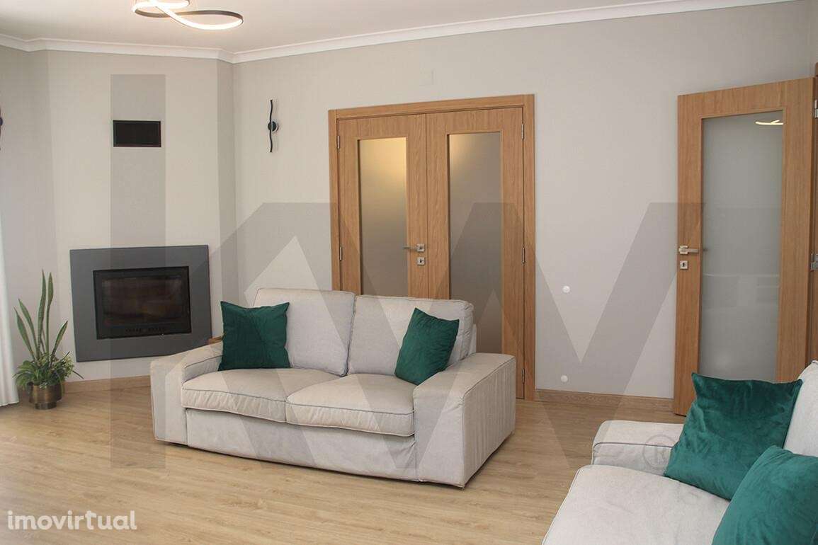 Moradia T4 - oportunidade de estilo de vida + investimento com potenci - Grande imagem: 3/60