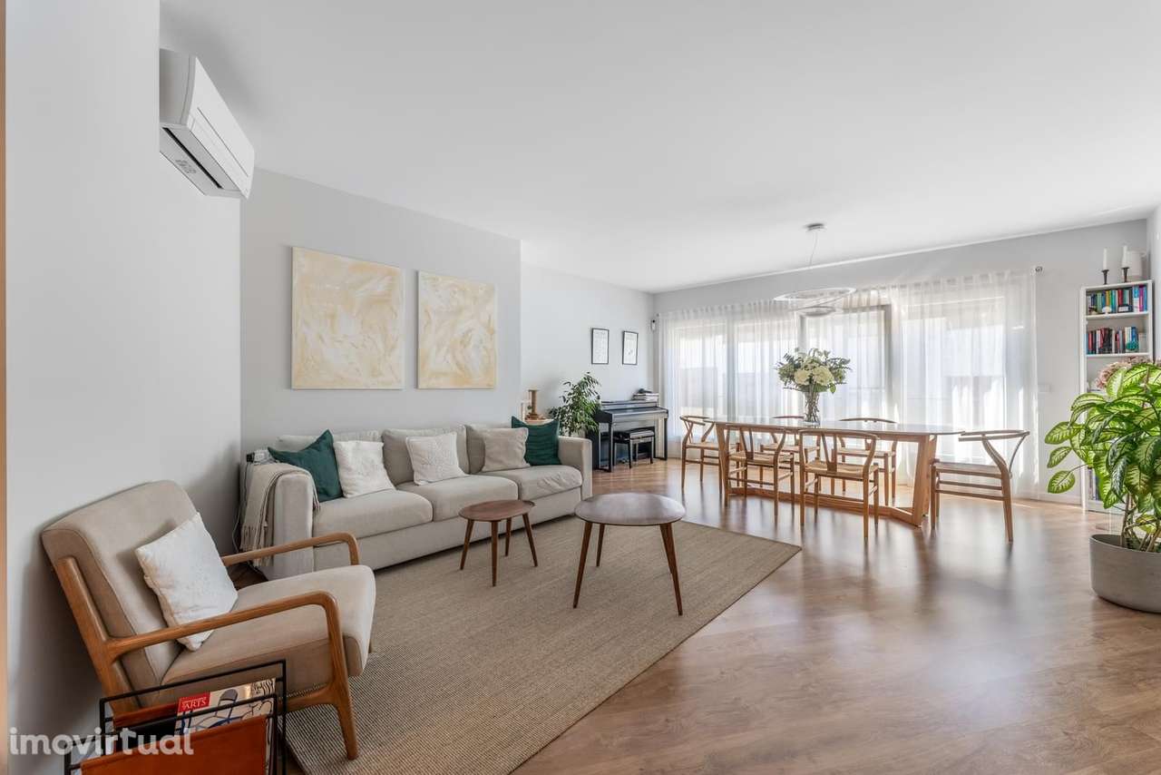 Apartamento T3 com varanda, Linda-a-Pastora Queijas, Oeiras - Grande imagem: 2/22