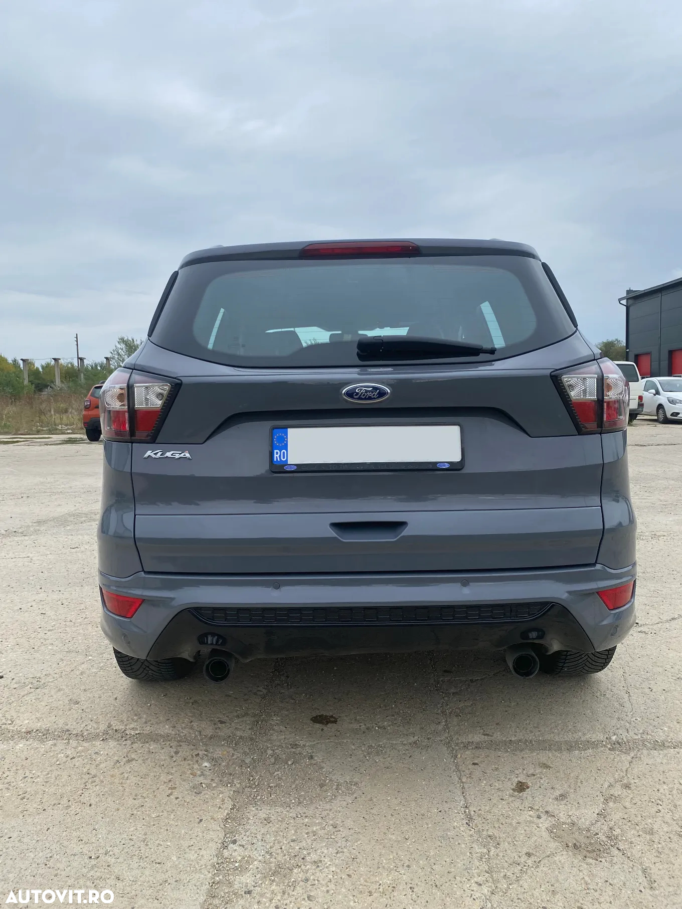 Ford Kuga - 5
