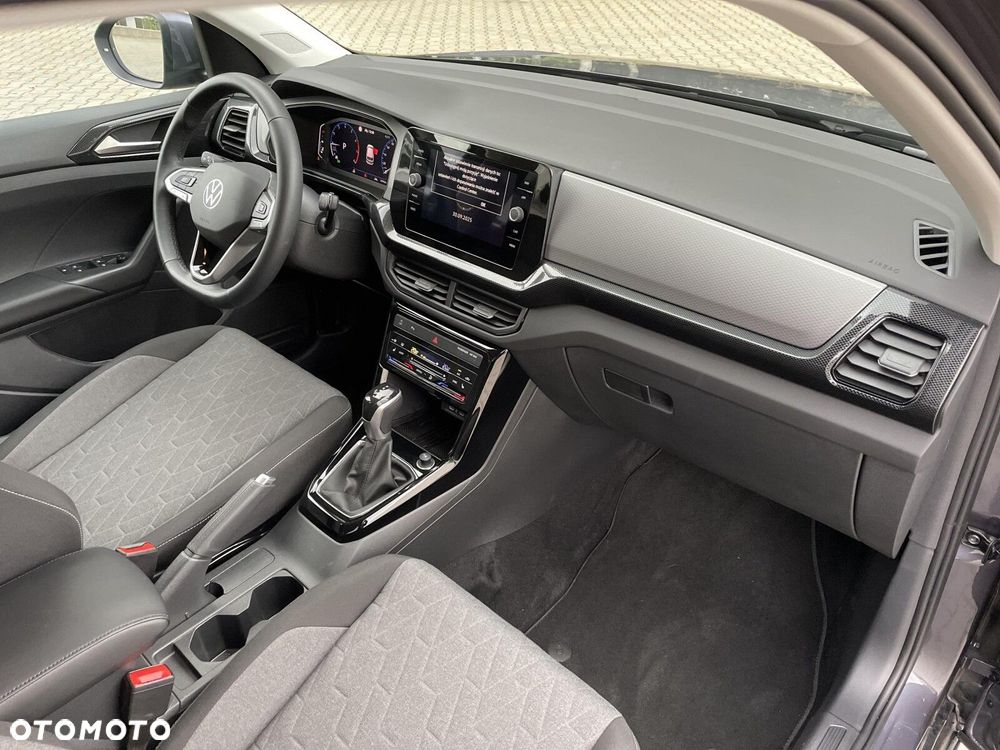 Volkswagen T-Cross - 26