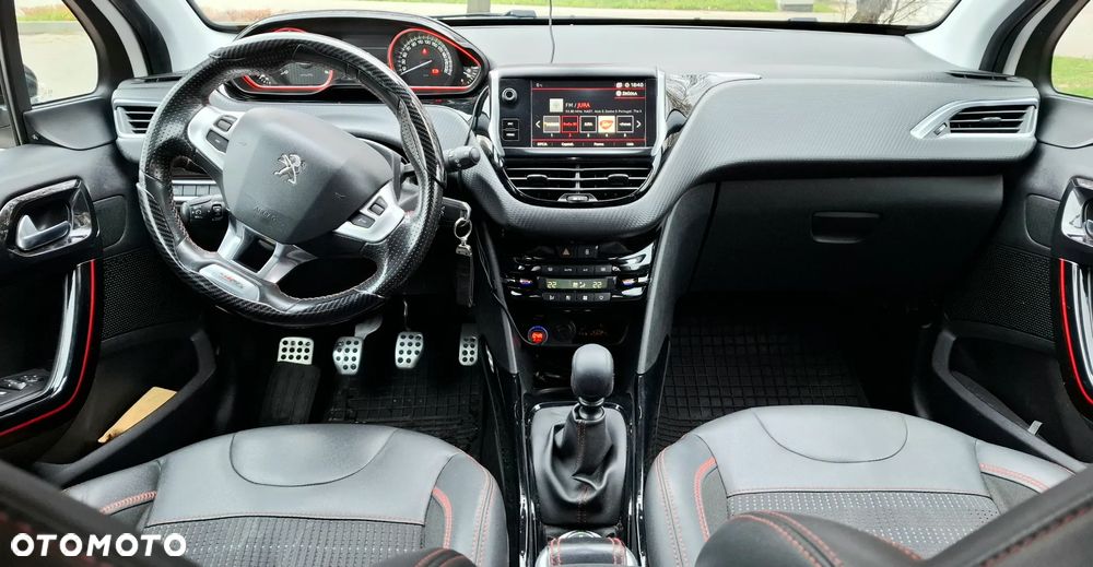 Peugeot 2008 BlueHDi FAP 120 STOP & START GT-Line Edition - 7