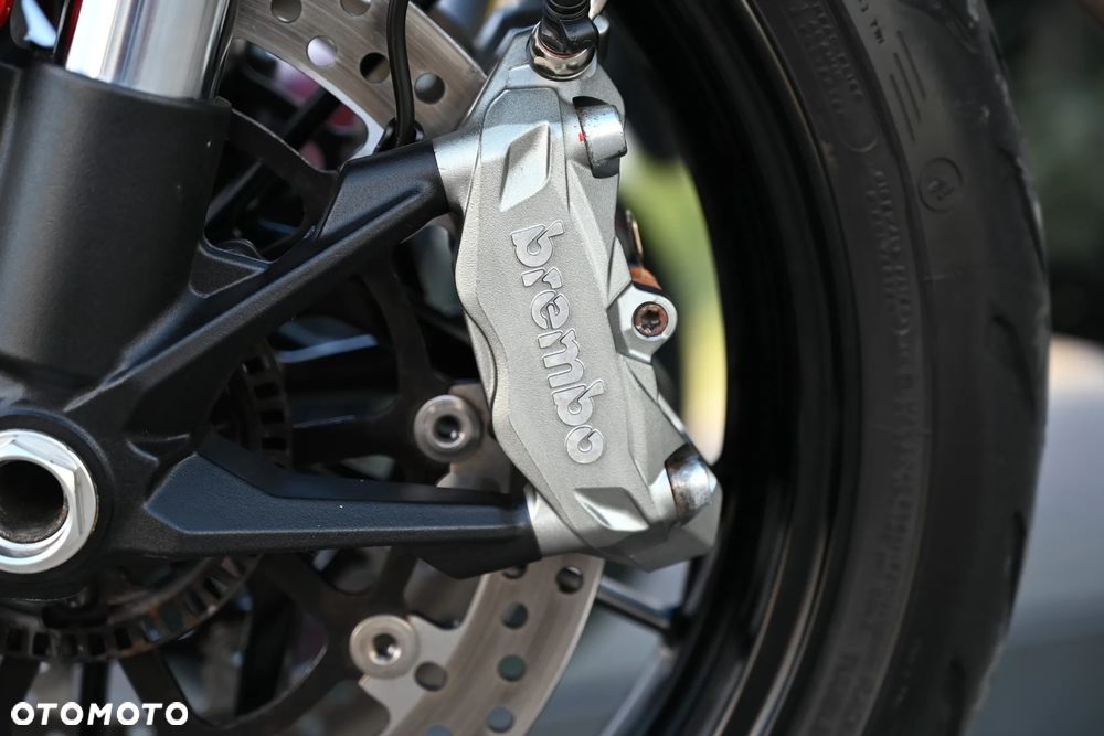 Ducati Monster - 13