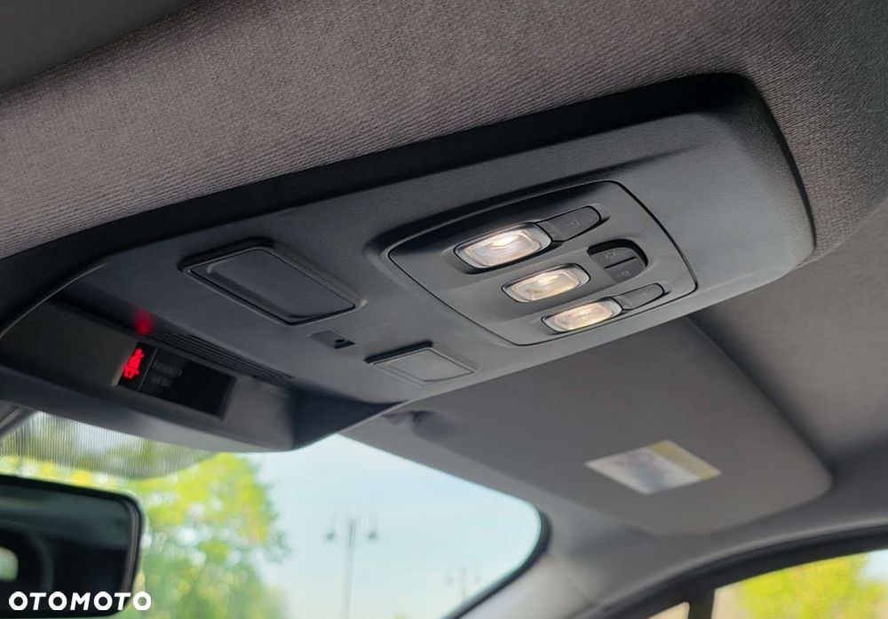Renault Trafic - 21