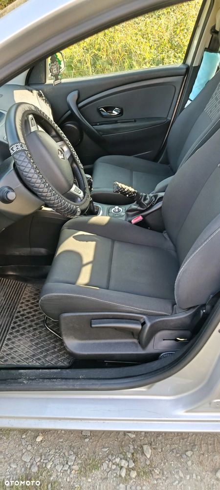 Renault Megane 1.5 dCi Dynamique - 10
