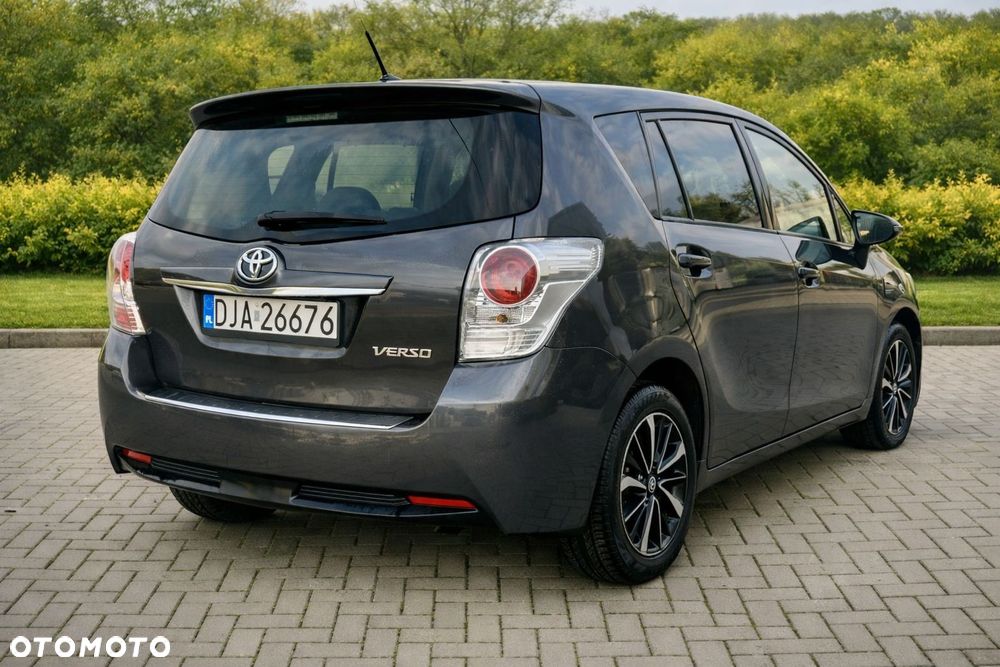 Toyota Verso 1.6 D-4D 7-Sitzer Start/Stop Comfort - 7