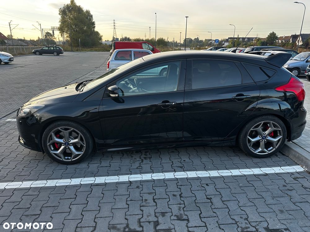 Ford Focus 2.0 EcoBoost ST - 3