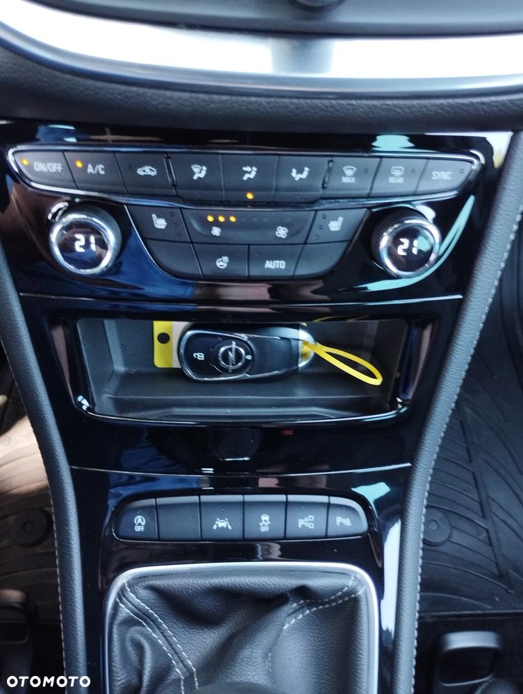 Opel Astra 1.5 D Start/Stop Business Elegance - 3