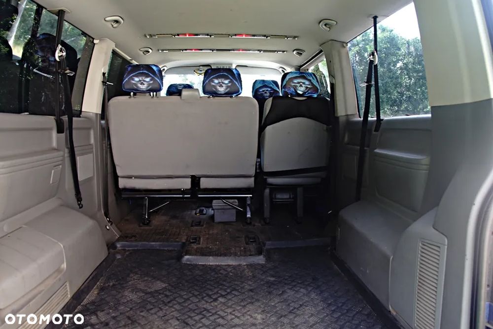 Volkswagen Transporter Caravelle Lang DPF Comfortline - 9