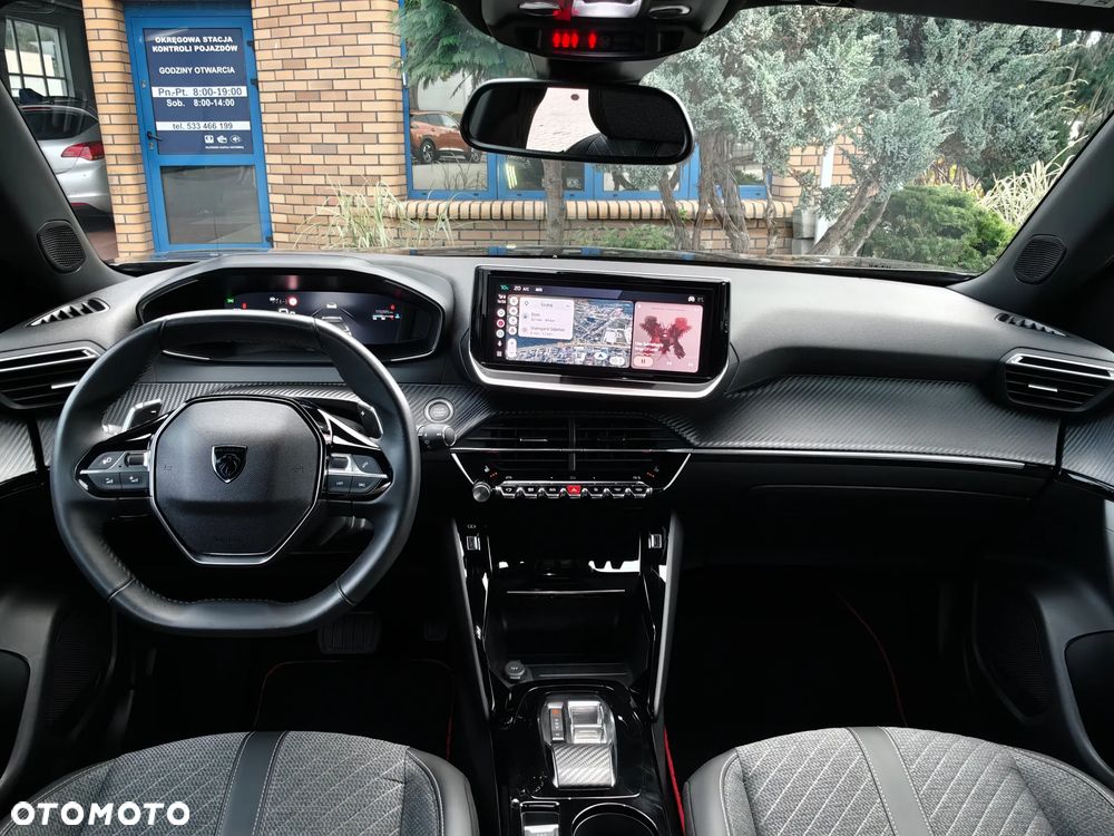Peugeot 2008 PureTech 130 Allure S&S EAT8 - 27