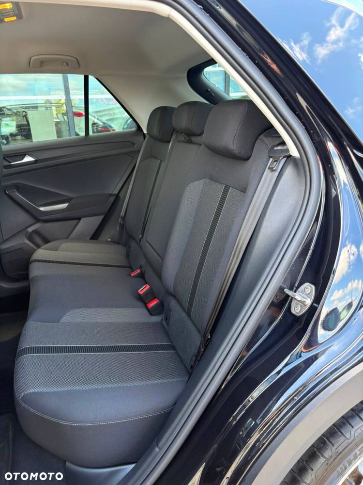 Volkswagen T-Roc 1.5 TSI Life DSG - 30