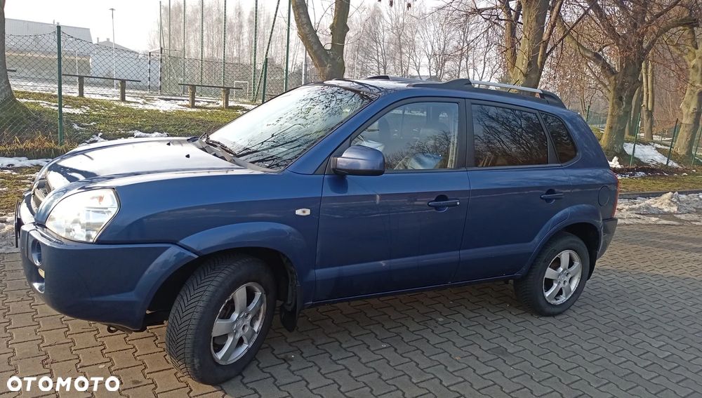 Hyundai Tucson 2.0 2WD GLS Style - 12