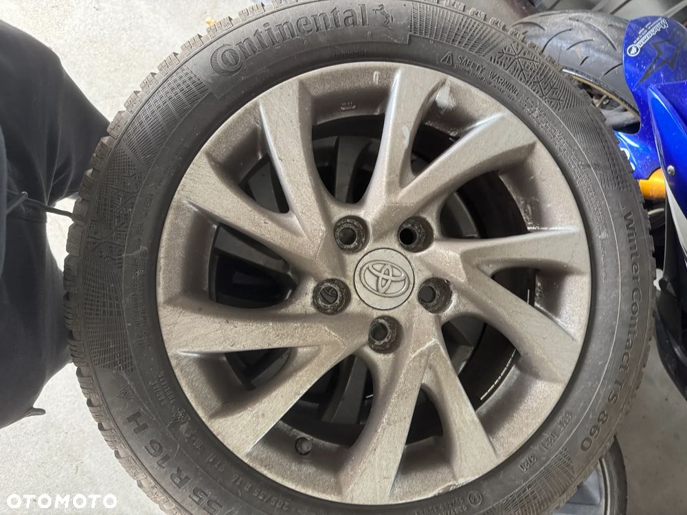 Toyota Auris 1.8 HSD Luna - 12