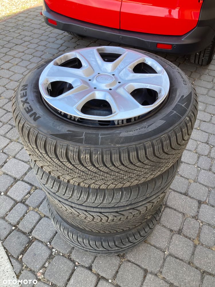 Ford Transit Courier Ambiente - 36