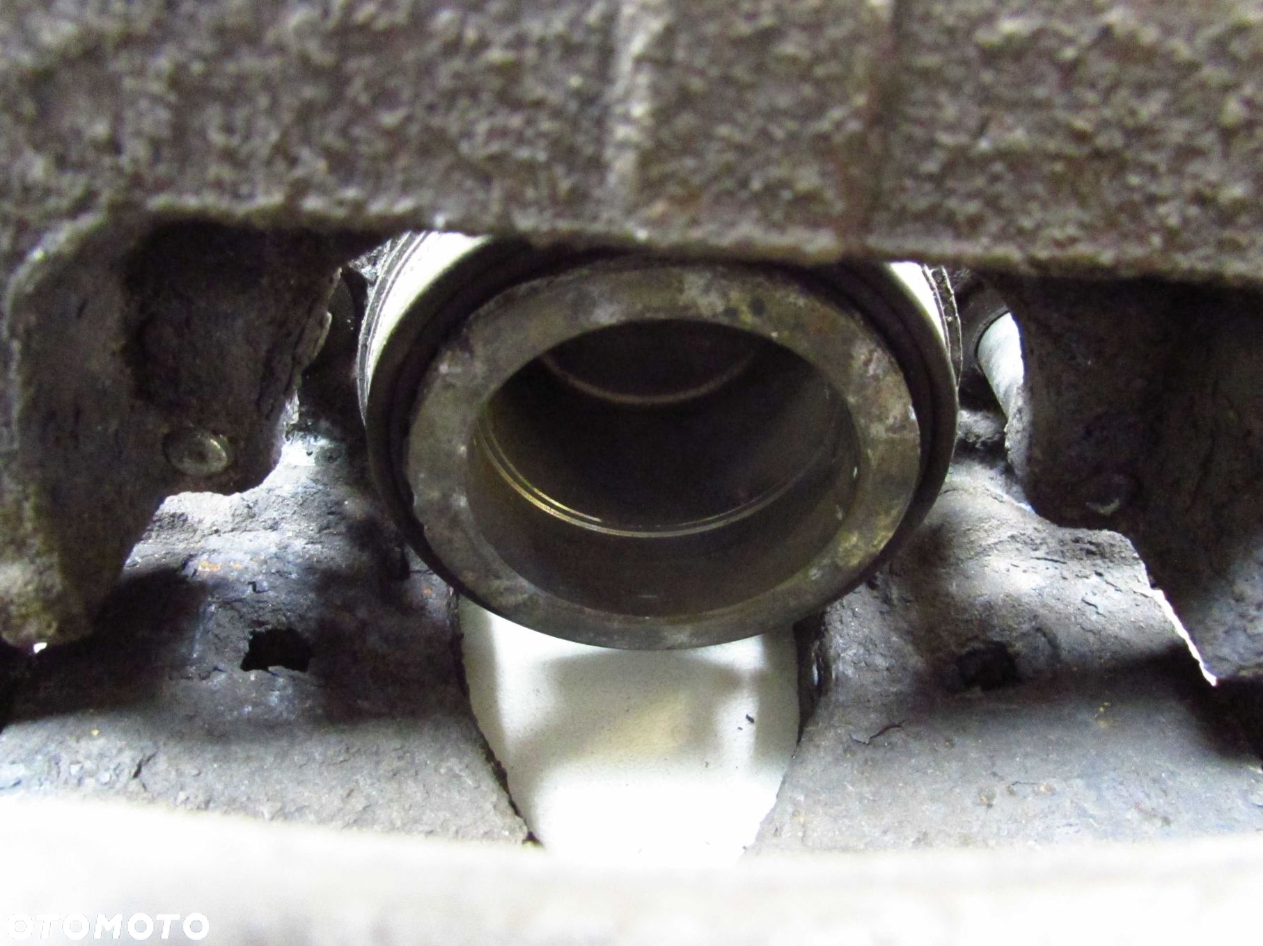 VOLVO XC90 LIFT 02-14 ZACISK HAMULCOWY PRZOD LEWY 30657303 - 6