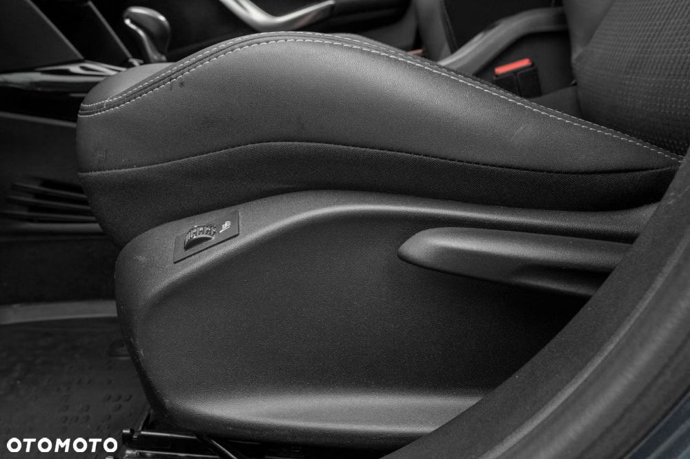 Peugeot 2008 PureTech 110 GPF Stop&Start EAT6 Allure - 15