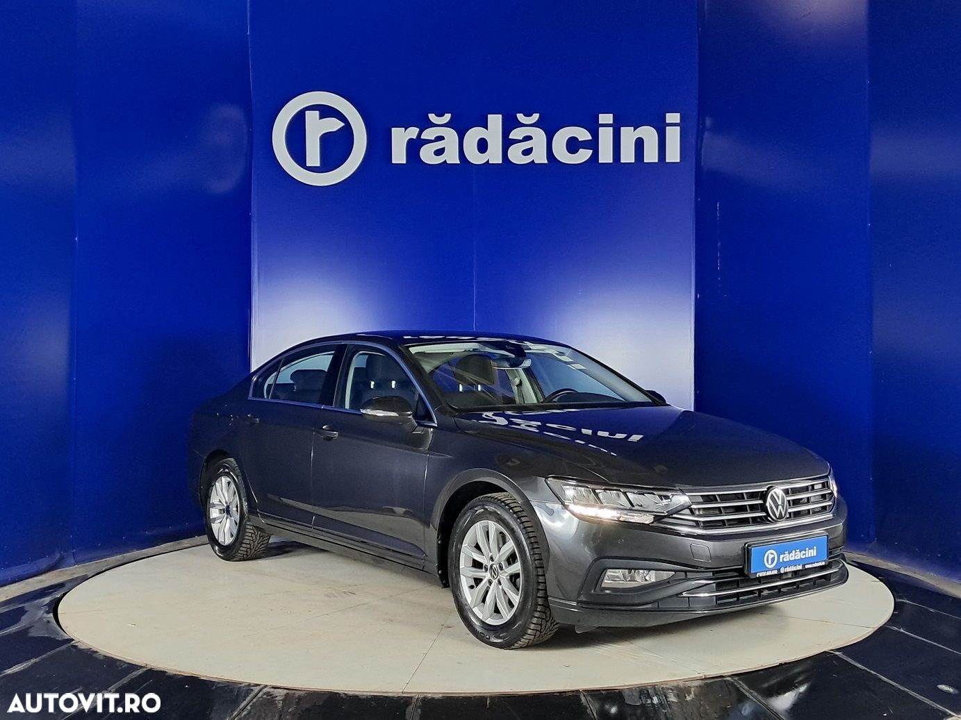 Volkswagen Passat - 5