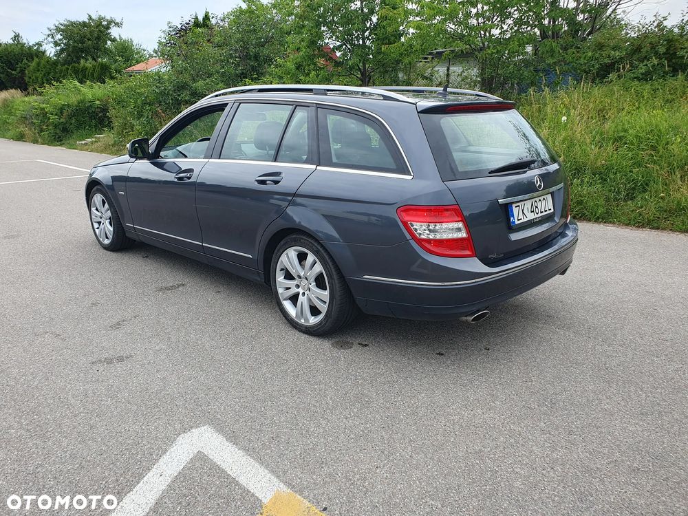 Mercedes-Benz Klasa C 320 CDI 7G-TRONIC Avantgarde - 30