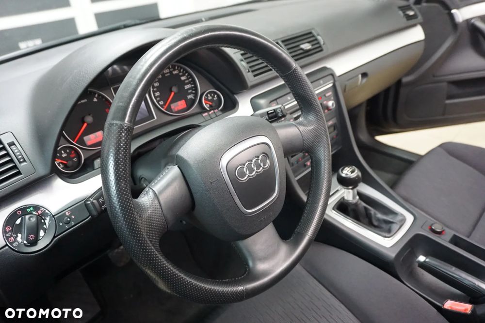Audi A4 Avant 1.9 TDI - 16