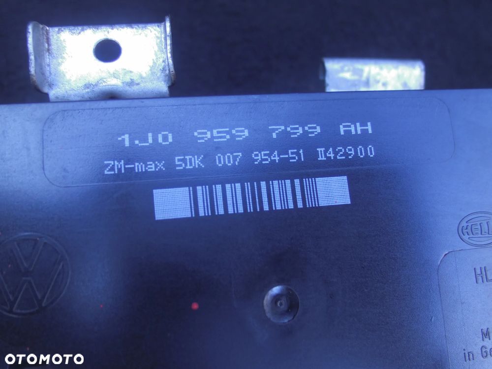VW PASSAT B5 BORA GOLF IV LEON MODUŁ KOMFORTU 1J0959799AH WTYCZKI INSTALACJA POSIADAM 4SZT - 5