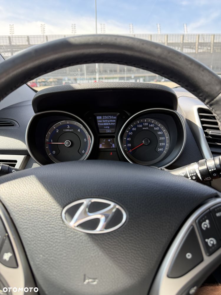 Hyundai i30 blue 1.6 CRDi Classic - 26