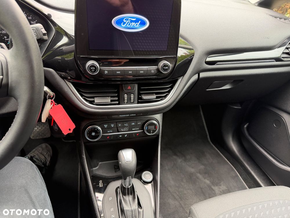 Ford Fiesta - 11