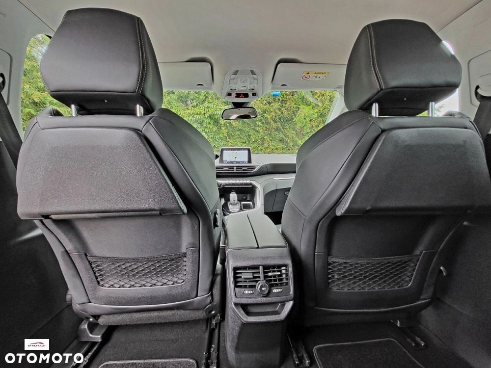 Peugeot 5008 - 31