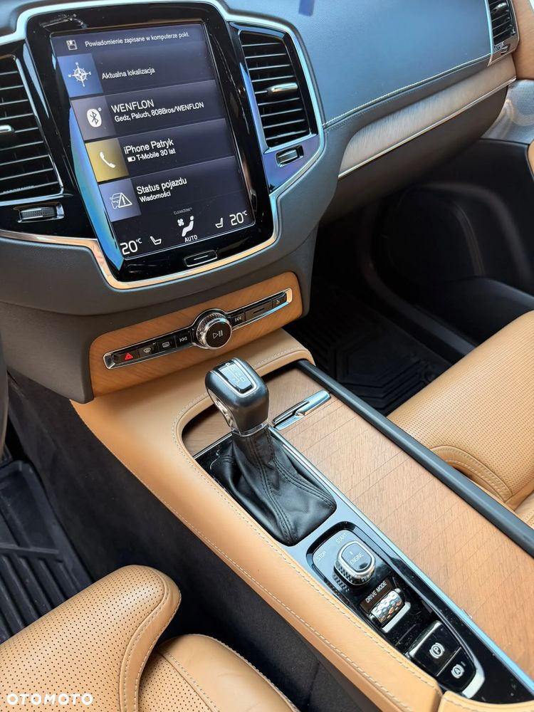 Volvo XC 90 - 12