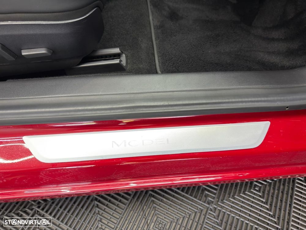 Tesla Model 3 - 15