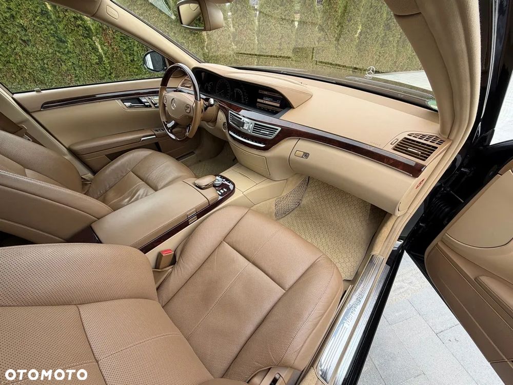 Mercedes-Benz Klasa S 500 7G-TRONIC - 22