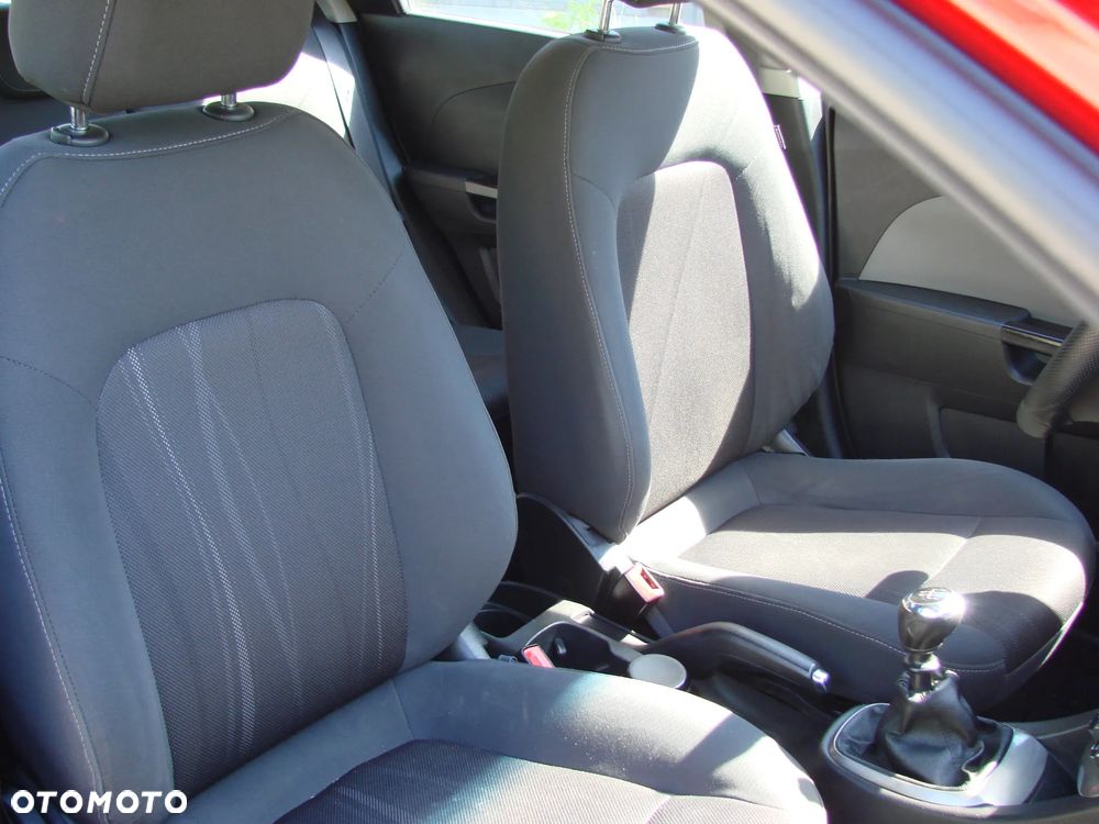 Chevrolet Aveo - 14