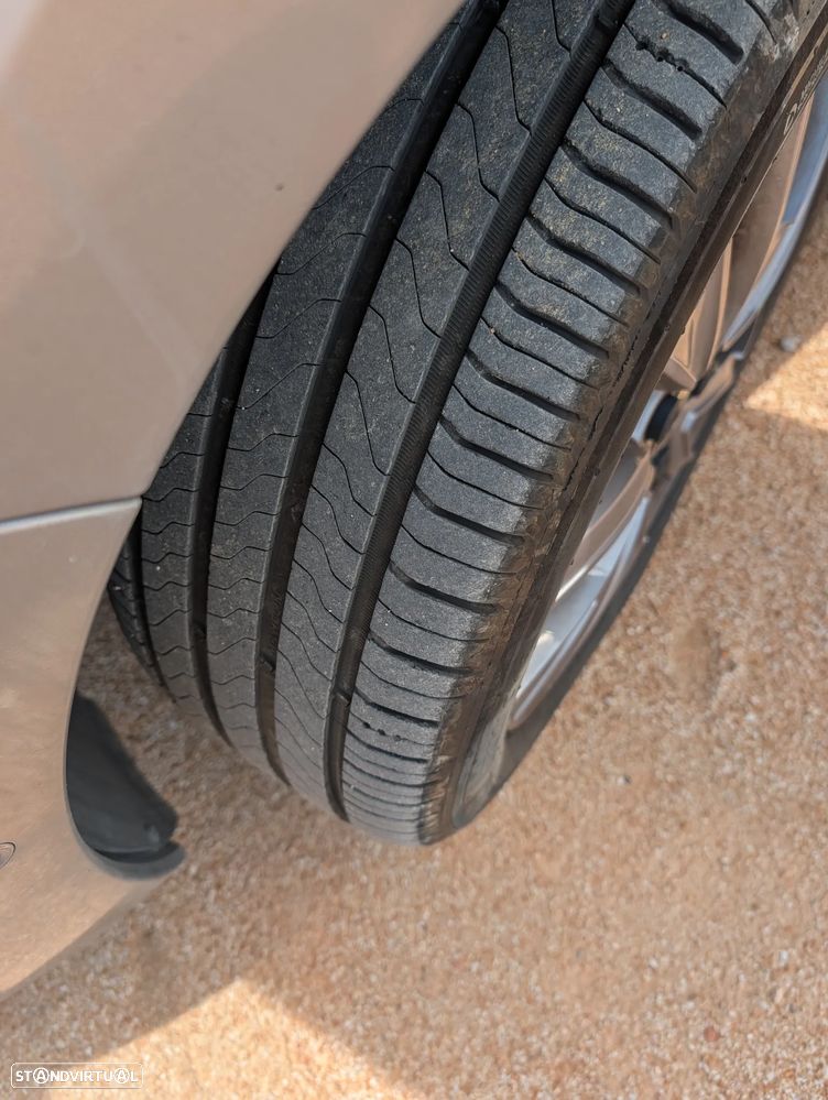 VW Multivan 1.4 TSI e-Hybrid Style DSG - 26