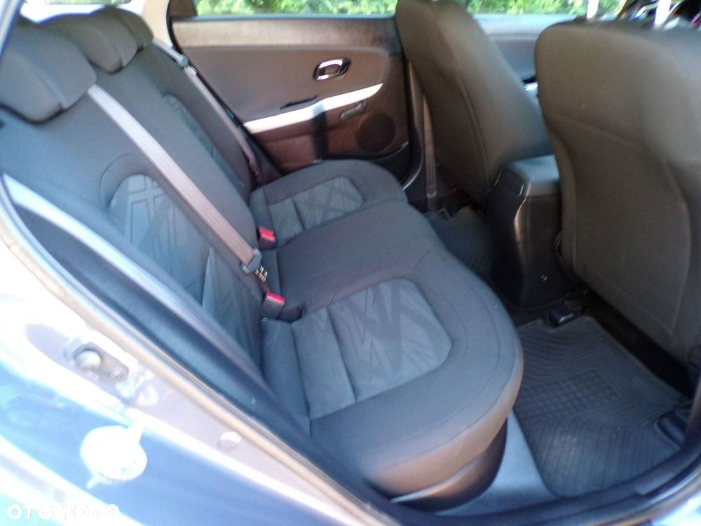 Kia Ceed - 18