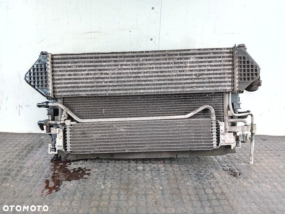 CHŁODNICA WODY Z WENTYLATOREM FORD C-MAX I 7M51-8C607-AB  3M5H8005TL 2.0 - 1