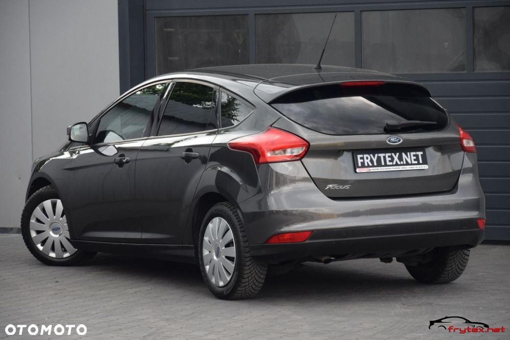 Ford Focus - 13