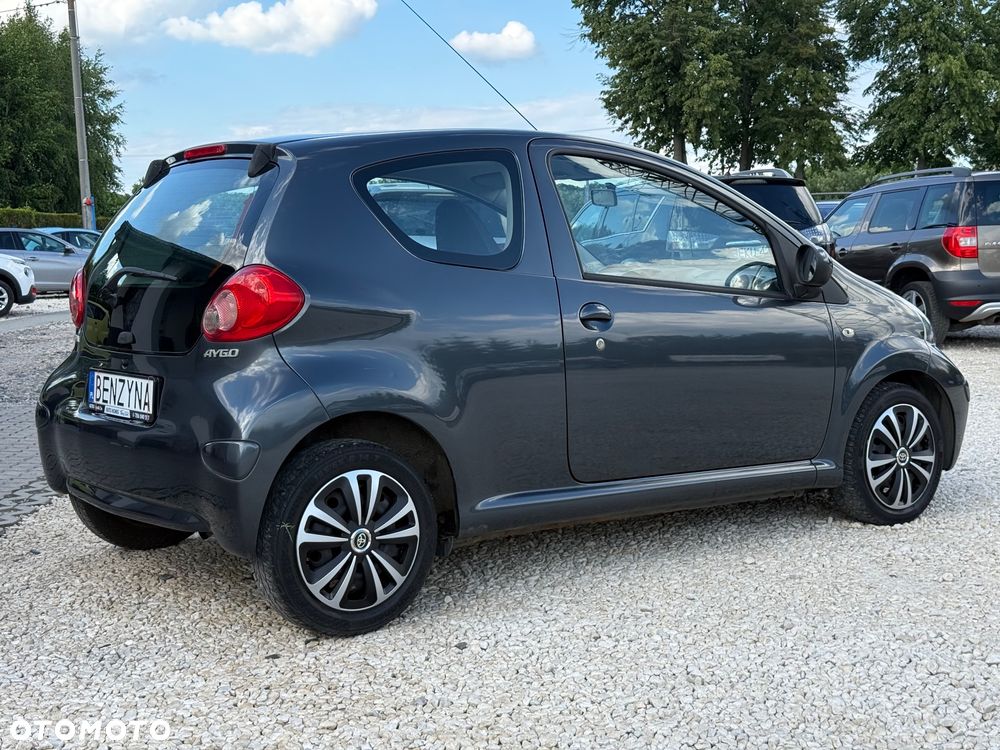 Toyota Aygo 1.0 VVT-i Black - 16