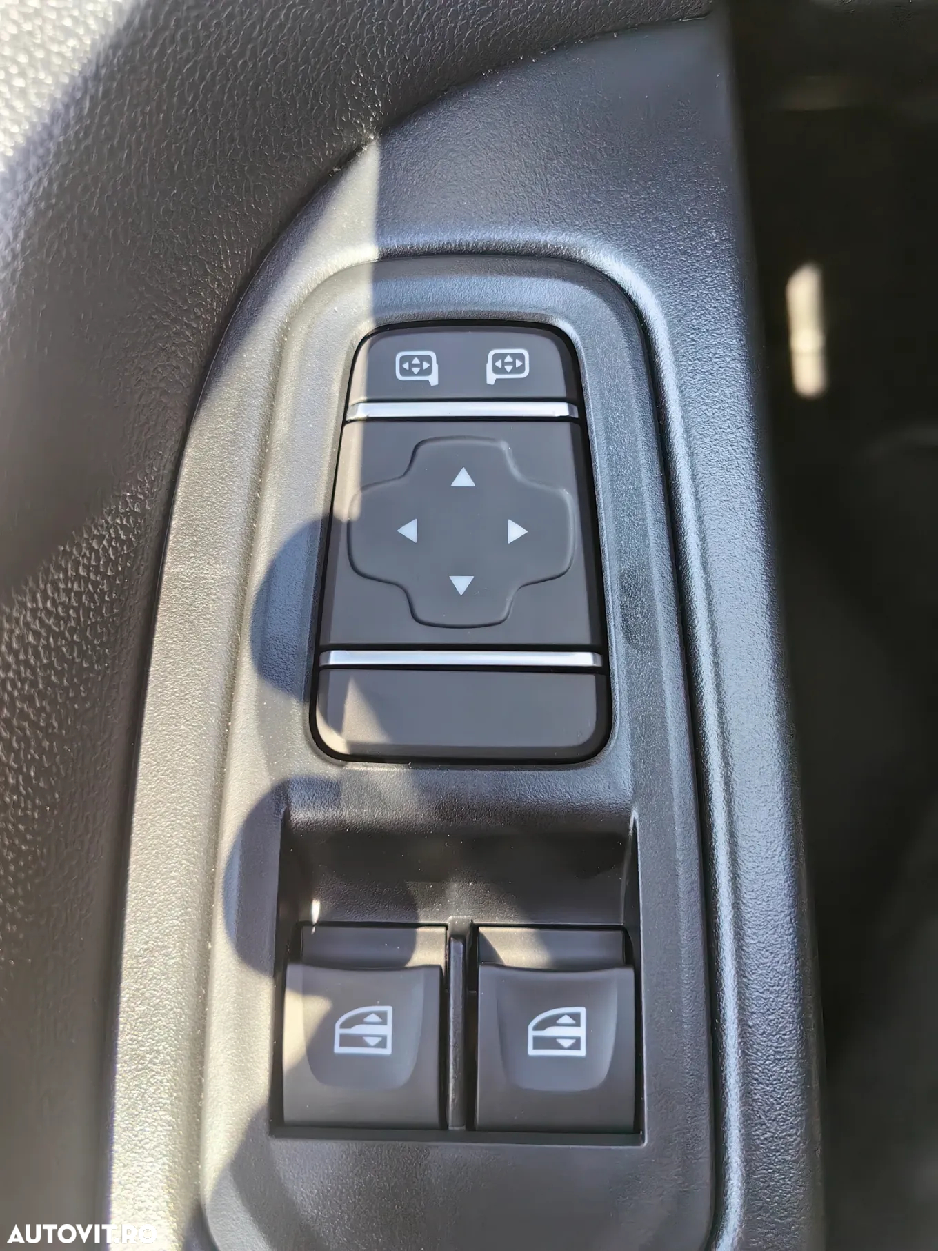 Renault Trafic Combi 2.0 Blue dCi 110 S&S L2 8+1 Life - 11