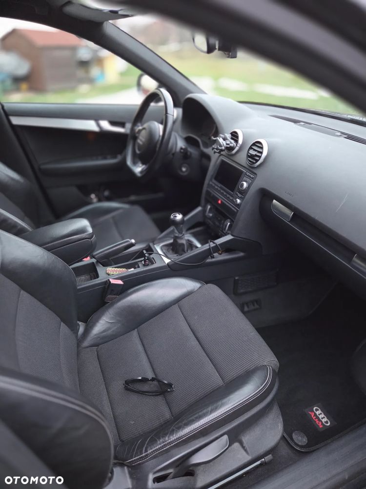 Audi A3 Sportback 1.6 Attraction - 10