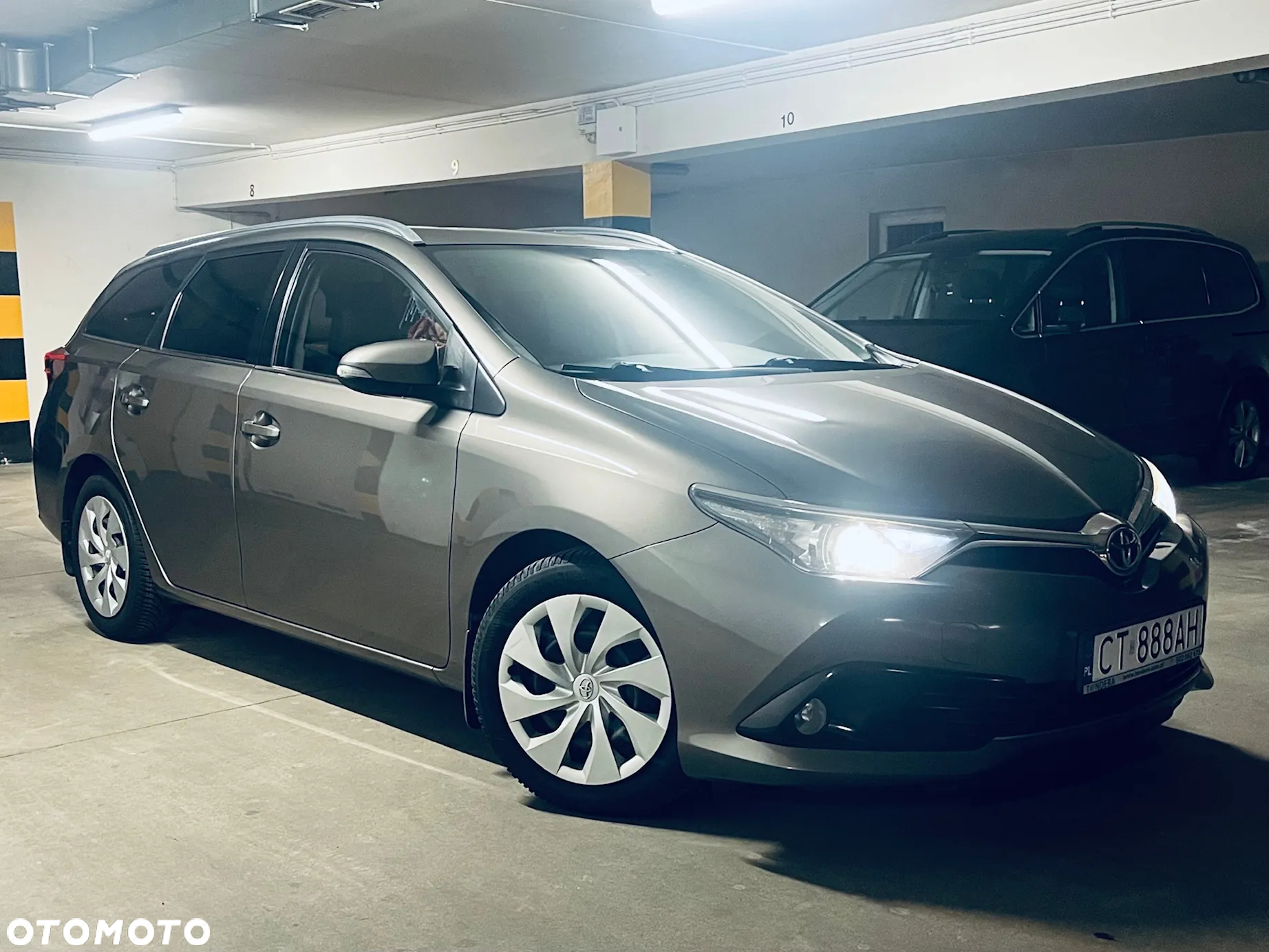 Toyota Auris 1.4 D-4D Dynamic - 17