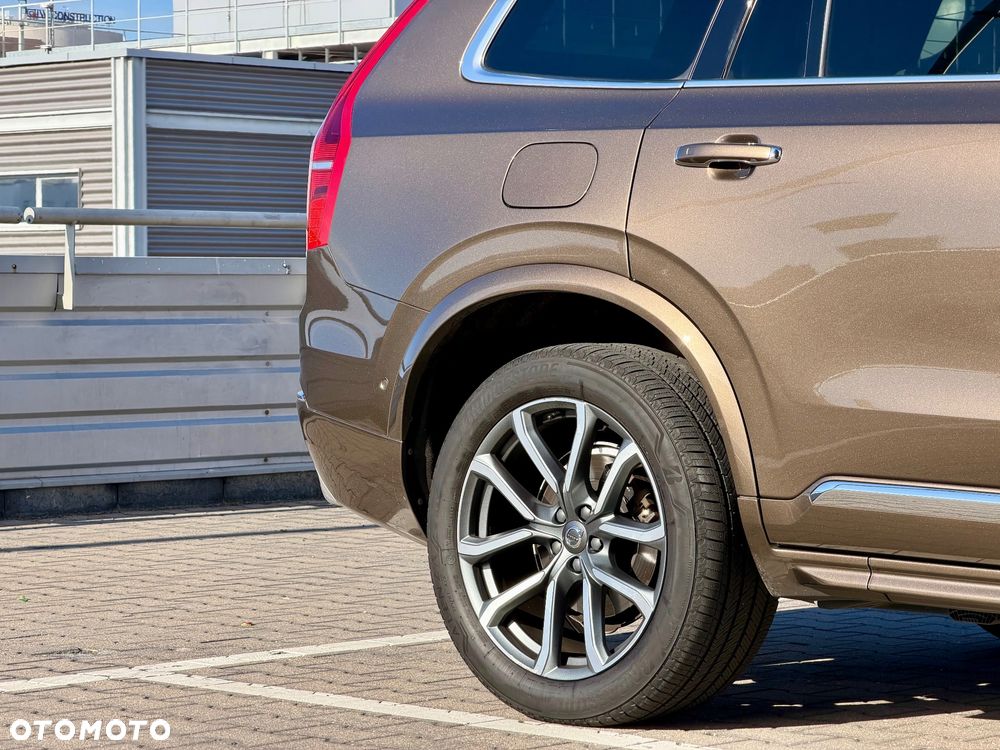 Volvo XC 90 D5 AWD Inscription 7os - 9
