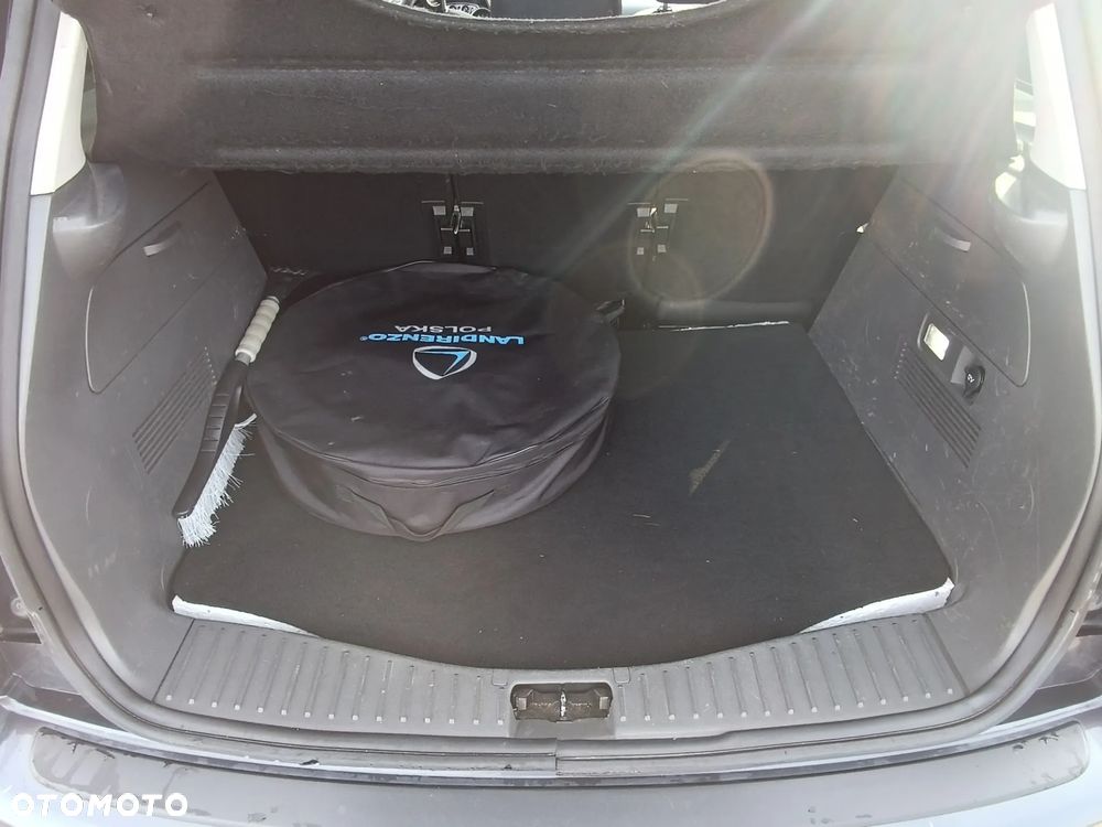 Ford C-MAX 2.0 Titanium - 9