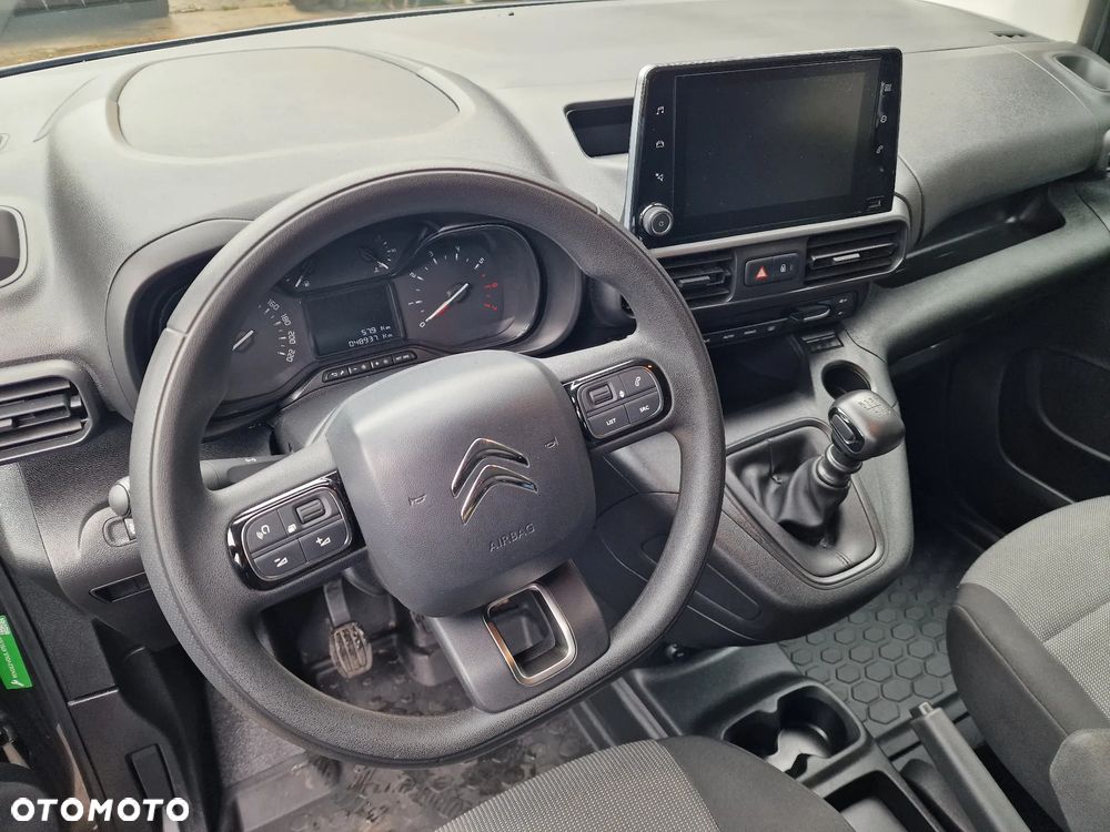 Citroën Berlingo XL BlueHDi 130 MAX - 10