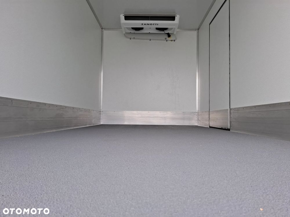 Iveco EKSTRA WERSJA,PREMIUM ZABUDOWA - 21