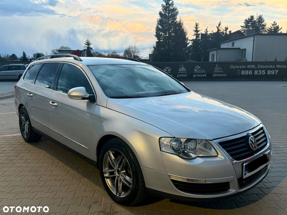 Volkswagen Passat - 20