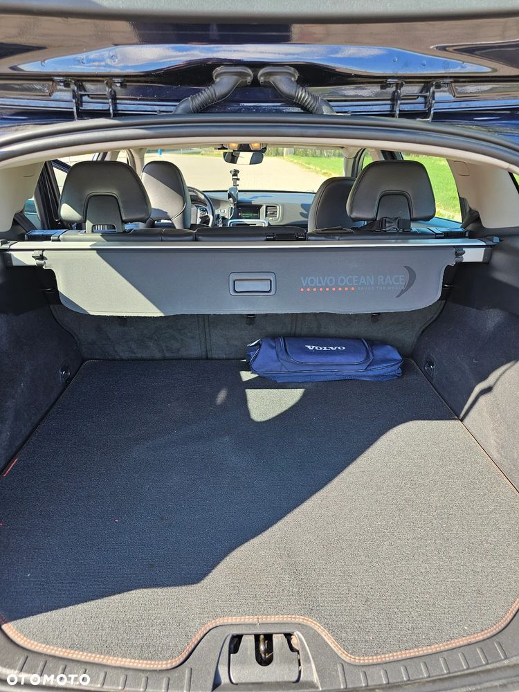 Volvo V60 D4 Drive-E Ocean Race - 14