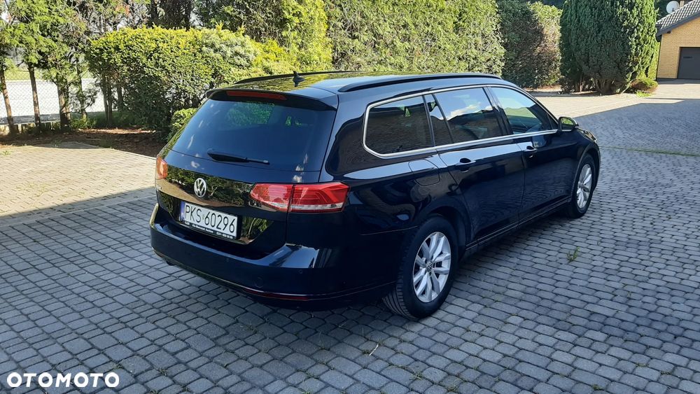 Volkswagen Passat 1.6 TDI SCR DSG Business - 5