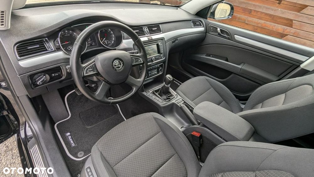 Skoda Superb 1.6 TDI Active Greenline - 16