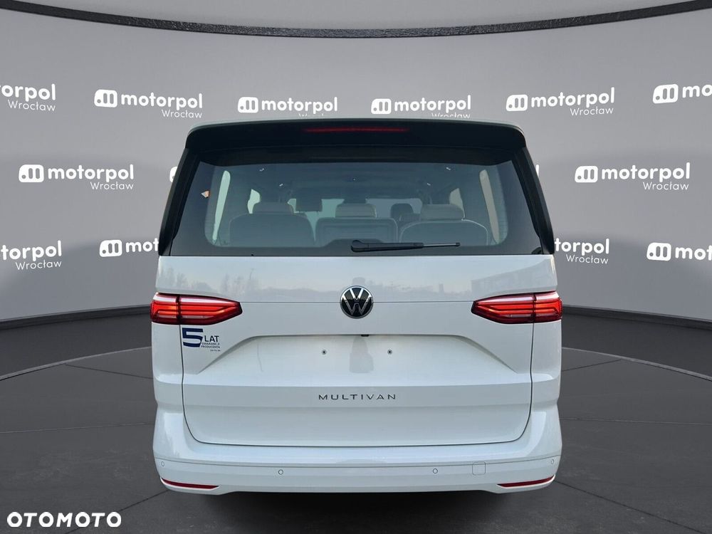 Volkswagen Multivan - 5